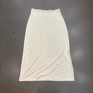 Mancyfit Cream Underskirt Slip